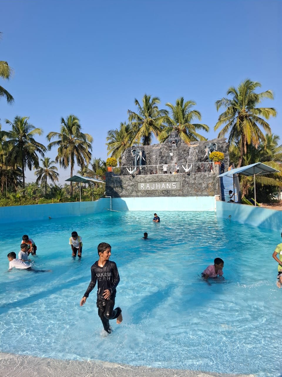 waterpark and resorts near virar wavepools pics at Rajhans Waterpark and Resort Virar.